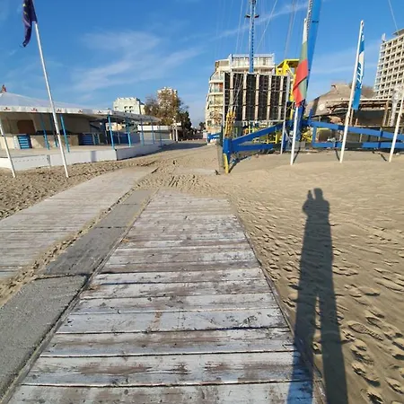 Ashton Hall - Sonnenstrand - Ost Sunny Beach